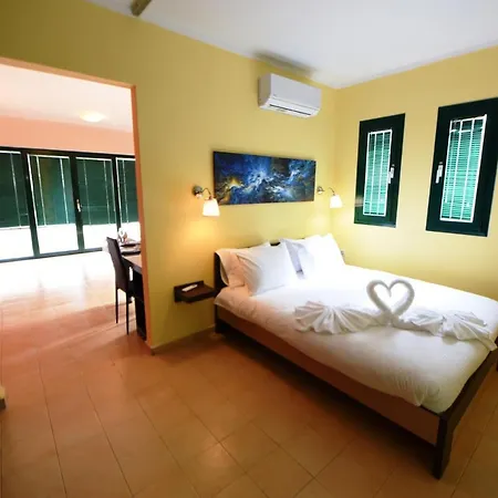 Cosy For Couples! Daire Rhodes City
